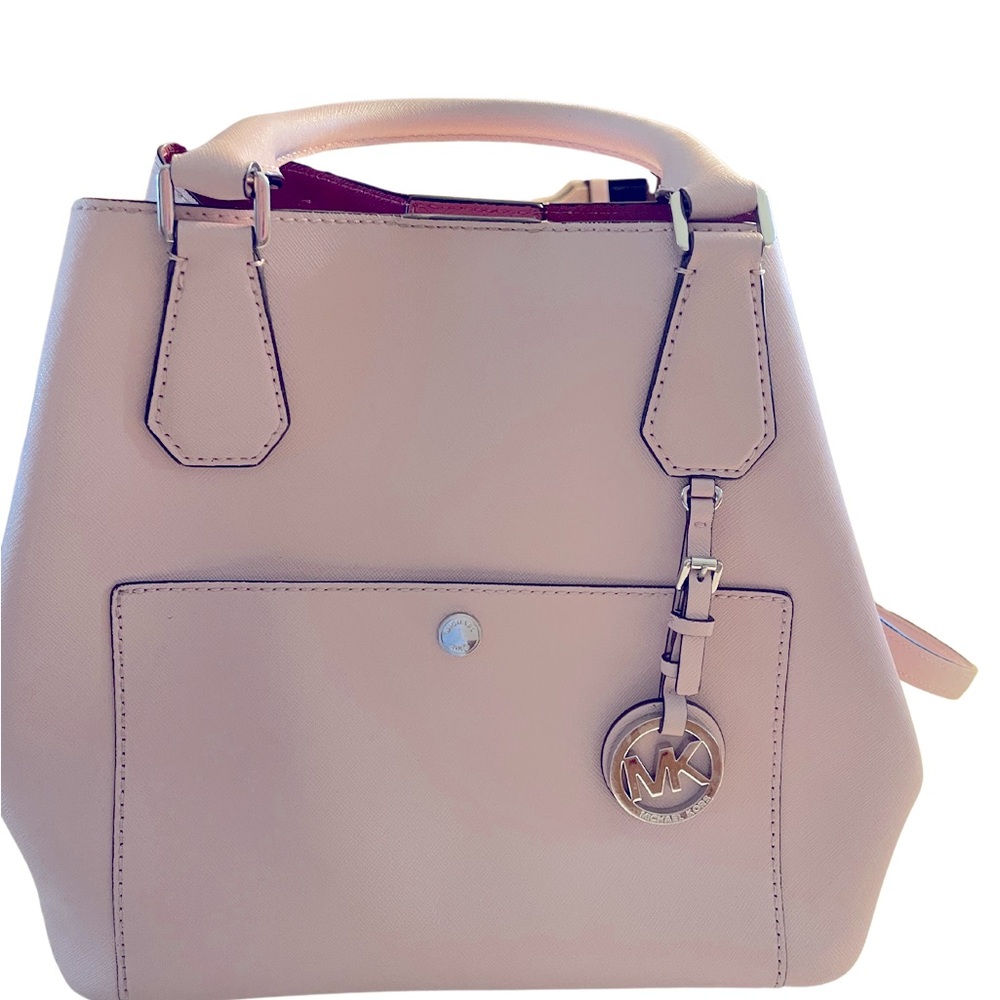 Michael Kors Large Convertible Bucket Bag in Saffiano Leather